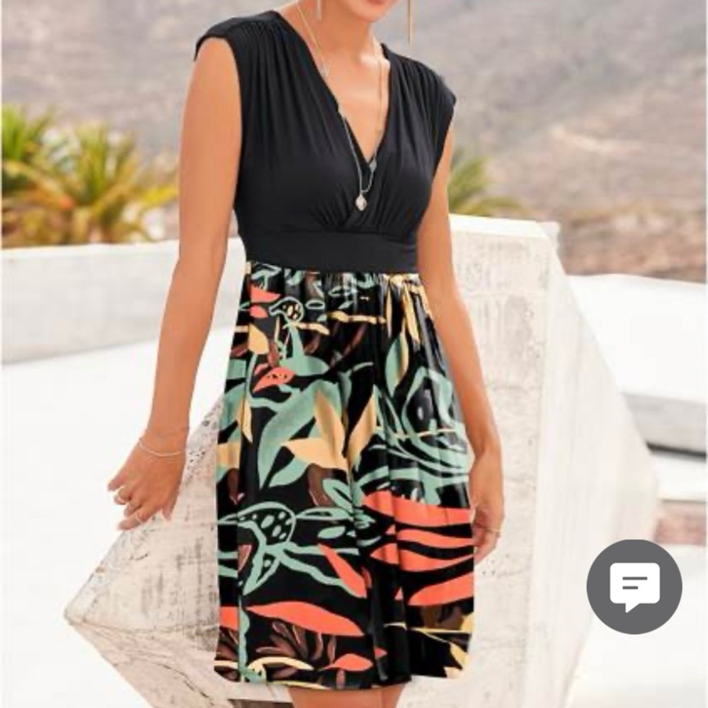 Venus Abstract Print Dress with Back Cutout